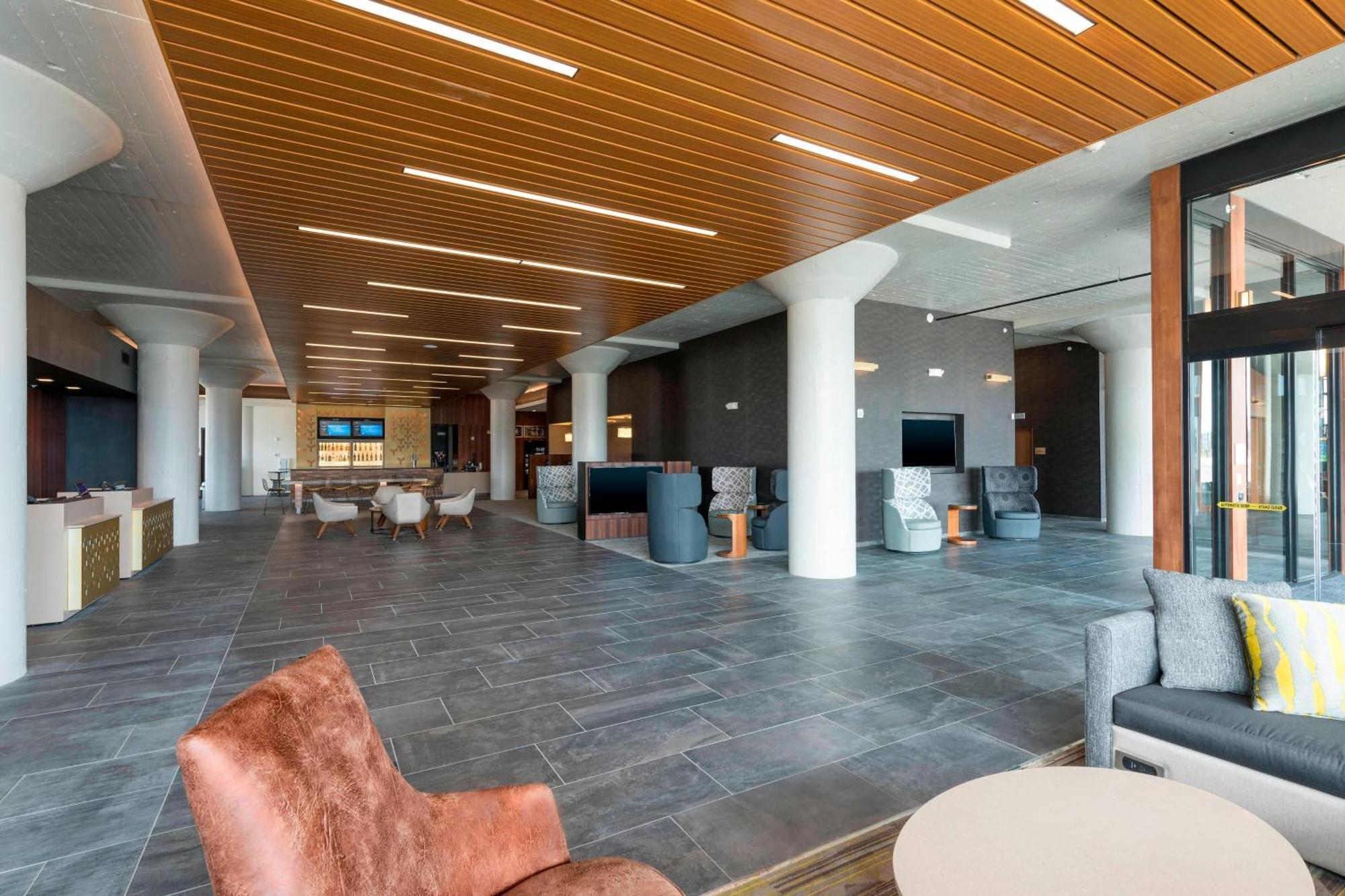 Courtyard By Marriott Waterloo Cedar Falls Buitenkant foto